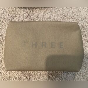 Starlux Business Class Exclusive Pouch